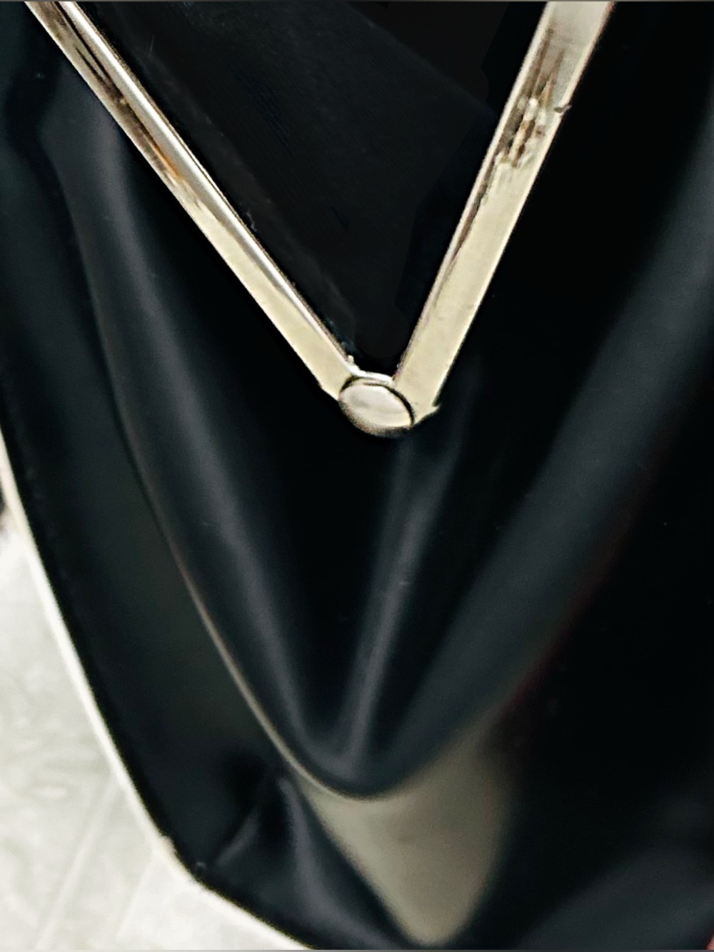 “The Limited” Classic Black Frame-Top Purse - Picture 9 of 12
